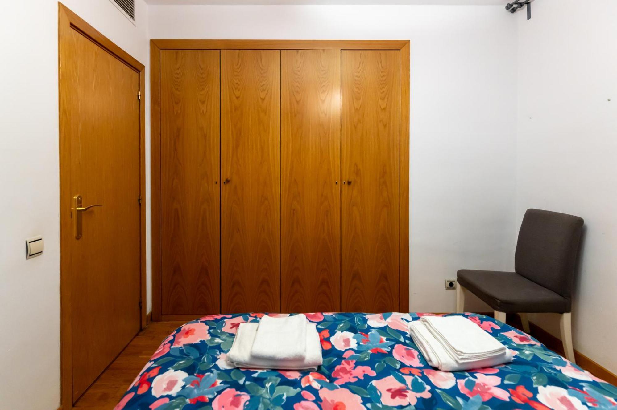 Апартаменты Comfy Downtown + Private Terrace Барселона Экстерьер фото